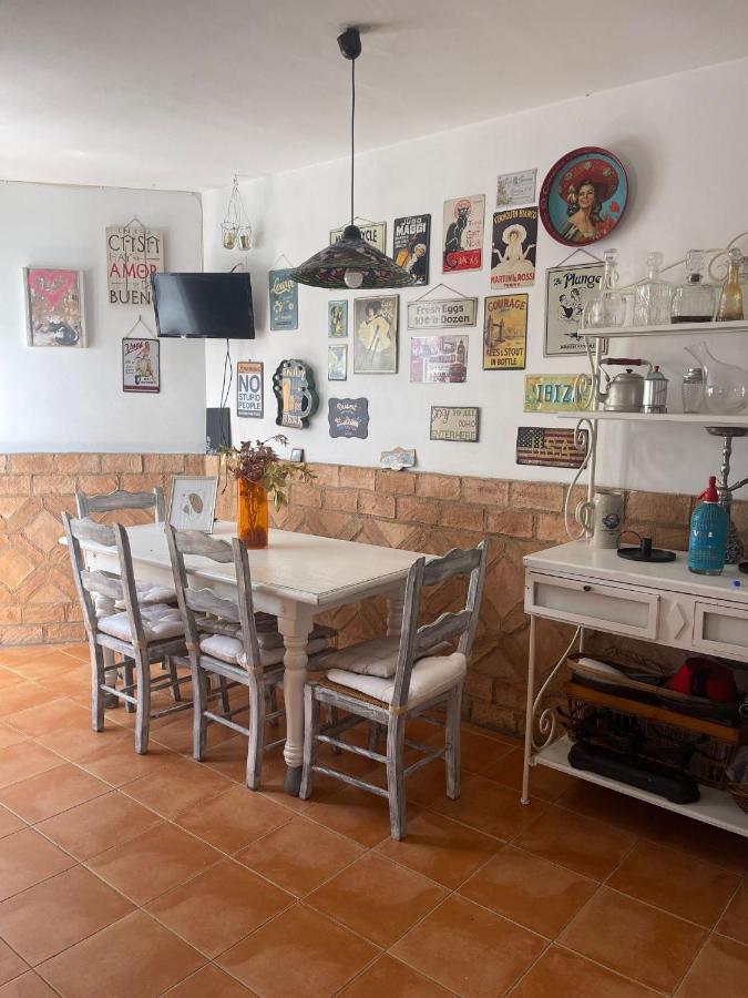 Evens-Goretti House Μαϊρένα δελ Αλχαράφε Εξωτερικό φωτογραφία